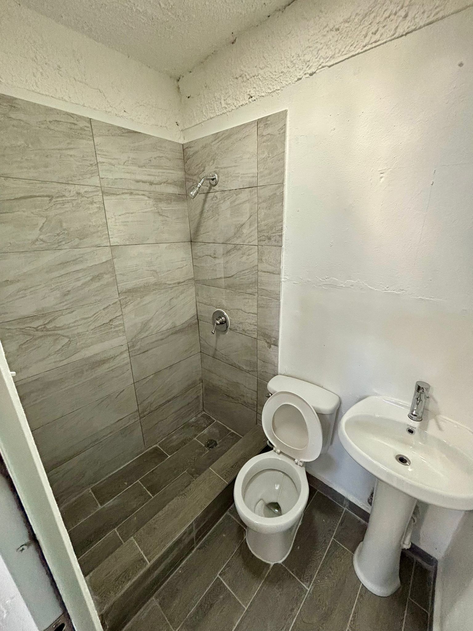 Property Gallery image 0